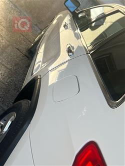 جیپ گراند شیرۆکی